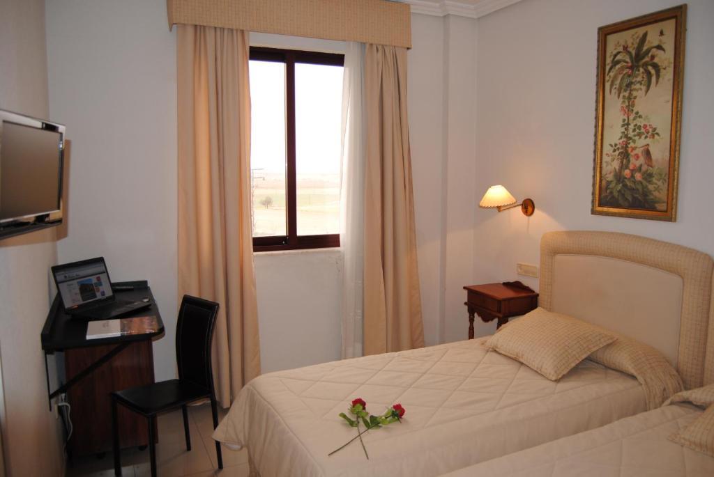 Cristina-Enea Hotel Valdeganga Стая снимка