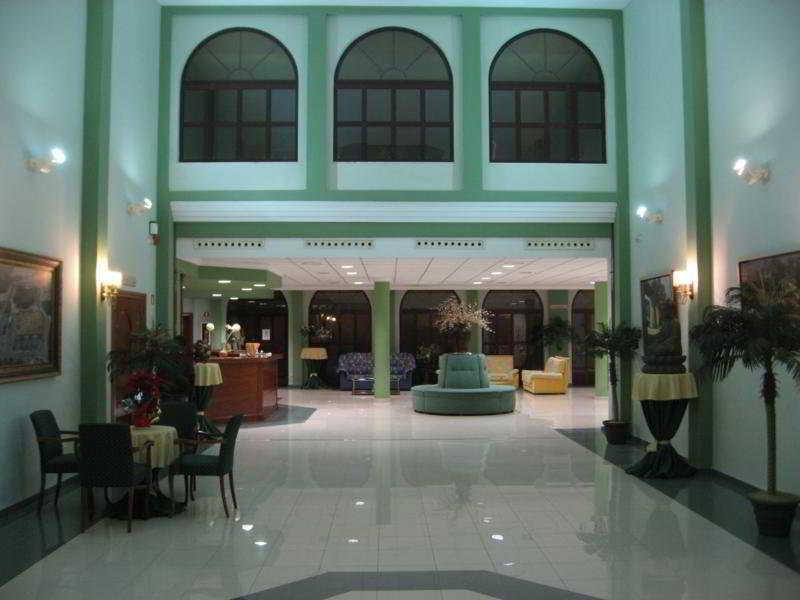 Cristina-Enea Hotel Valdeganga Екстериор снимка